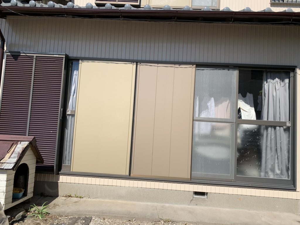 愛知県大府市の戸建住宅にて、雨戸取替工事を行いました。TOSTEM 断熱雨戸　Dan【窓香房】