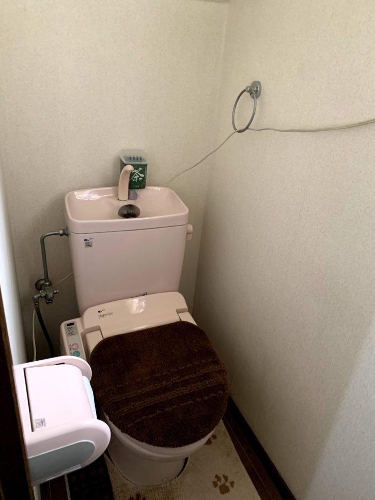 愛知県大府市共栄町にて、トイレ改修工事を行いました。【窓香房】