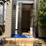 愛知県豊明市の戸建住宅にて、玄関ドア取替工事を行いました。（リクシル リシェント）