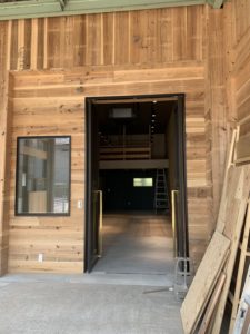 窓香房事務所でも次亜塩素酸配布を行いました。