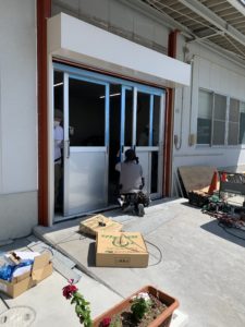 愛知県名古屋市港区の会社にて、窓取替工事を行いました。三和シャッターサンオートAD【窓香房】