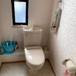 愛知県知多郡東浦町にて、トイレ改修工事を行いました。LIXILアメージュZ便器＋シャワー便座【窓香房】