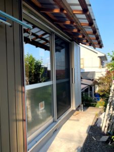 愛知県豊明市の戸建住宅にて、網戸サッシ取替工事を行いました。【窓香房】