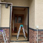 愛知県豊明市の戸建住宅にて、リクシルリシェント玄関ドア取替工事を行いました。【窓香房】
