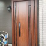 愛知県豊明市の戸建住宅にて、玄関ドア取替工事を行いました。（LIXILリシェント）【窓香房】