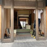 愛知県東海市の戸建住宅にて、玄関引戸取替工事を行いました。（YKK ドアリモ）【窓香房】