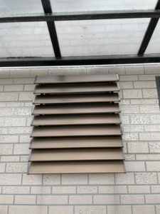 愛知県大府市の戸建住宅にて、窓のリフォーム ウィンバイザー取付工事を行いました。（YKK ウィンバイザー）【窓香房】