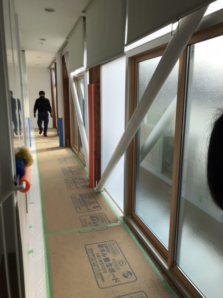 名古屋市東区にて、デザイン住宅のサッシ交換工事を行いました。（YKKマドリモ）【窓香房】