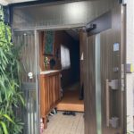 愛知県大府市の戸建住宅てに、玄関ドア取替工事を行いました。（LIXILリシェント 両袖タイプ）【窓香房】