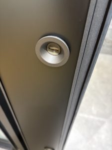 商品紹介　リクシル玄関ドアXE【窓香房】