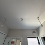 愛知県豊明市にある新築戸建住宅にて、物干取り付け工事を行いました。（川口技研ホスクリーン）【窓香房】