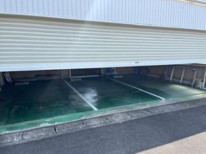 愛知県知立市にて、シャッターの電動機（モーター）の取替工事を行いました。（文化シャッター重量シャッター）【窓香房】