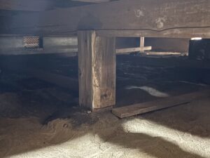 愛知県知多市にて、シロアリ点検を行いました。【窓香房】