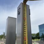 愛知県大府市にて、目隠しフェンス取付工事を行いました。（四国化成　ルーバータイプ　EAF8型）【窓香房】