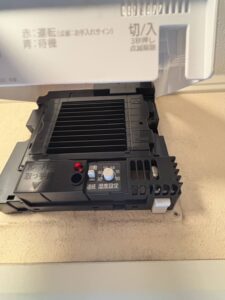 愛知県東海市の事務所にて、環境改善工事を行いました。（パナソニック換気システム　第3種換気扇　FY08P）【窓香房】